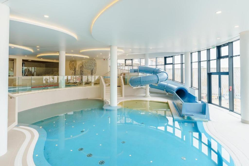 Aqua Polanki Bodnar Apartments Kolobrzeg Bagian luar foto